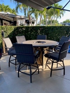 table_extrieure_roulotte